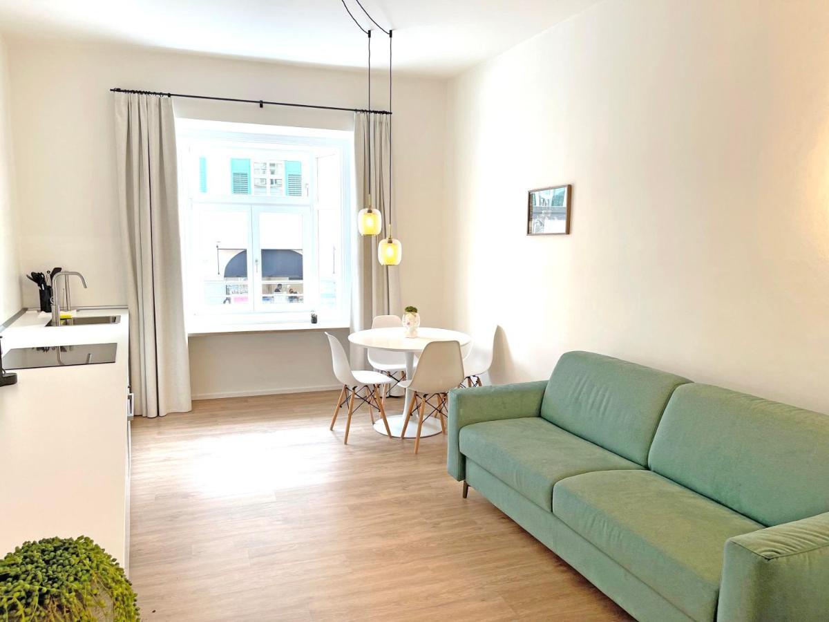 Rosa Apartment With Parking Historic City Center Merano Exteriör bild