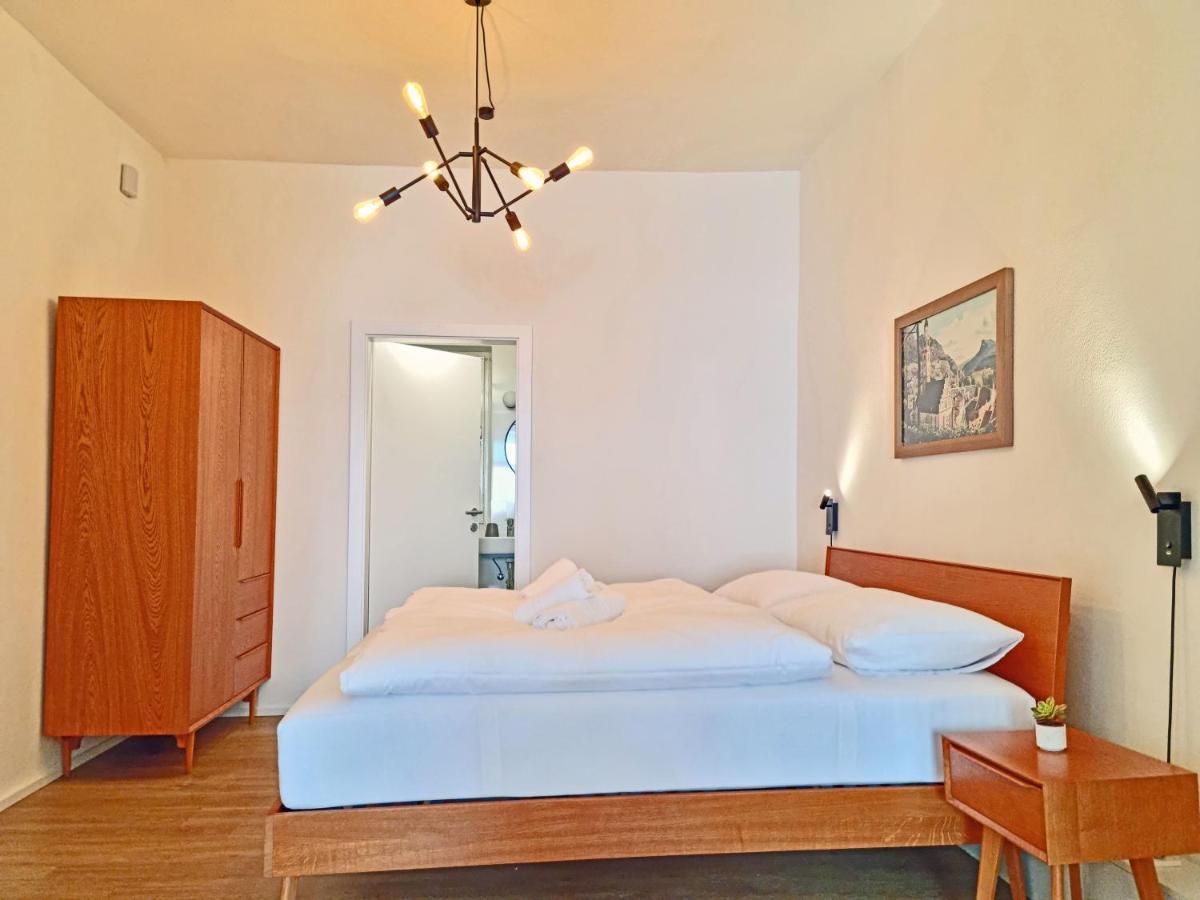 Rosa Apartment With Parking Historic City Center Merano Exteriör bild